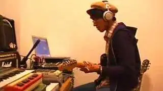 Isiah Flores ANALOG MEMORY Recording Session 12.13.07