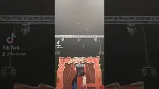 Julien Lecrosnier - 8 balls Juggling