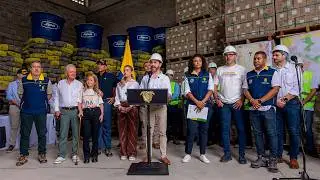 Pdte. Abelardo De La Espriella al inicio de la fase dos de la reconstrucción de la Patria Milagro