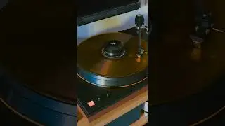 Playing a little Disco Symphony on the MoFi MasterDeck and MasterPhono 🔊❤️🙏🏻