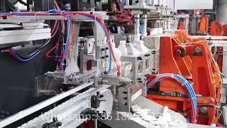 5L HDPE bottle blow molding process.Stable output &middot; Clean finish &middot; Industrial-grade performance