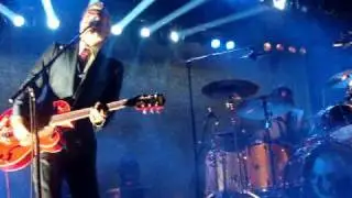 TRIGGERFINGER   -   love lost  -   @   trix