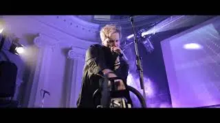 Les Berrtas - Der Knochensch&auml;ler (HD - Live @ E-Only-Festival 2017)
