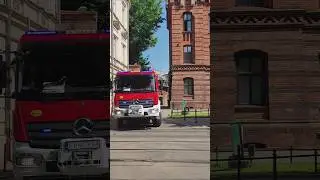 Wyjazd alarmowy GBARt 301[K]22 Mercedes JRG 1 Krak&oacute;w do zdarzenia #alarmowo #psp #shorts #straż