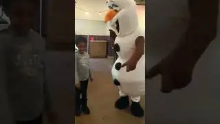 Houston-mascot-character-party-snowman-toy-clean-up-game-frozen-celebration-spring-taco-cabana-olaf