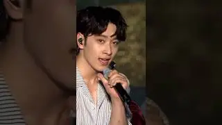 Chansung being a flower-boy