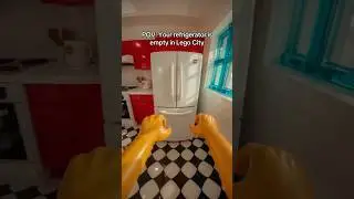 Shopping bags have special features in Lego City🛍️👀 #lego #pov #ai #everyday