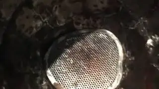 Magnetic Waves konverted to Sound (Museum in Tokyo)