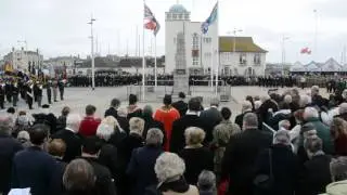 Lowestoft Remembrance Sunday 2015 - Service & Parade
