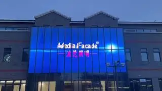 LED screen #outdoorscreen #leddisplayfactory #mediafacade #lightingdesign #citizenlight #fyp