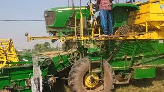 వరి కోత మెషిన్ కోసం రైతుల ఎదురు చూపులు||Harvester||Paddy
