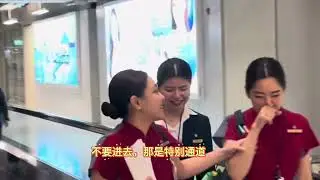 35泰銖-曼谷素萬納普機場 乘地鐵前往市區35 Baht - Bangkok Suvarnabhumi Airport Take the subway to the city