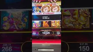 Jackpot at Vegas Airport #Slots #Casino #Shorts