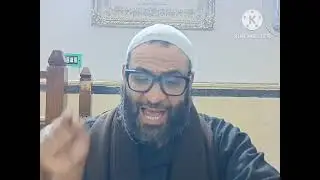 الشريعة للآجرى (التحذير من طوائف تعارض السنة بالقرآن)