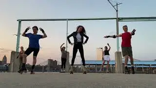 The Miss'iles - Rollerdance Class @Pier3 / Everybody Dance Now