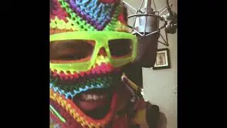 &ldquo;The Little Green Man&rdquo; feat. Daru Jones (MonoNeon song)