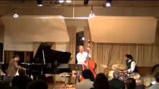 Andre Petersen Concert