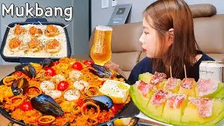 Real Mukbang- Паэлья 🥘 (кальмары, креветки, мидии🦪) дынный хамон 🍈 лосось сашими сырный гриб ASMR