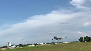 Airbus A330 VN-A381 take off from Danang