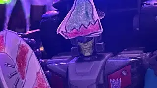 Decepticoncember Day 18