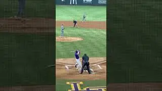 Liam Doyle from Tennessee absolutely blows it by Bear Jones with ⛽️ #Tennessee #baseball #heat