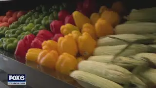 Milwaukee grocery store offers fresh produce in 'food desert' | FOX6 News Milwaukee