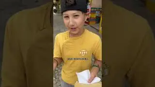 🇨🇴 OBLEA! Unique street food in Colombia!!