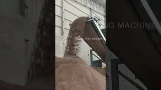 The vibrating screen machine in sand making line working site #vibrating #screen #sand #jycrusher