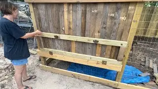 PALLET WOOD chicken coop! A DUCK SURPRISE!