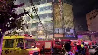 LIVE:สดจากเหตุเพลิงไหม้ภายในชุมชนตรอกโพธิ์ ซอยเยาวราช 7