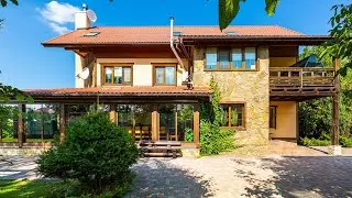 ГАТНОЕ. ДОМ 293 кв.м. ТЕРРАСА. УЧ 12 сот. ГОСТЕВОЙ ДОМ.