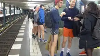 No Pants Subway ride Ohne Hose U Bahn fahren in Berlin U Bahnhof Wittenbergplatz