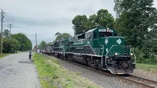 Sun. Father&rsquo;s Day RS40 w/ 13 Gershow&rsquo;s & 1 Southern Pacific 4650 Rice Hopper for Medford Team Track!