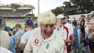 2021 Ashes, Adelaide Test Day 3 and 4.  The Barmy Army, Adelaide Barmies and drinks.