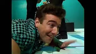 The Cockroaches - Wait Up - (Live on Countdown 1986)