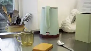 HAY George Sowden Electric Kettle | MoMA Design Store