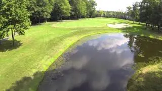 Avalon Lakes - Hole Four (Par 3)