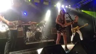 Wolf Alice - Blush @ den Atelier in Luxembourg