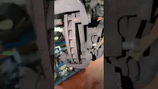 Mercedes Benz e220 front discs and pads replacement #automobile