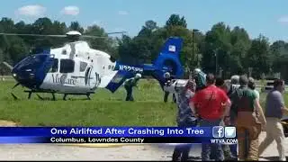 One airlifted after Lowndes County Wreck