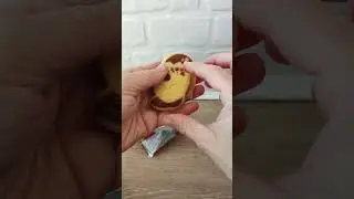 Satisfying ASMR unwrapping Kinderini. Kinder chocolate #asmr #kinder
