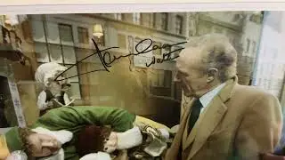 James Caan as Walter Hobbs autograph on an 11 x 14 Elf photo