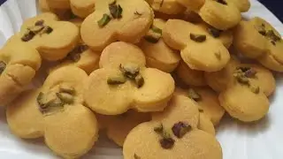 Kesar pista cookies | eggless biscuits | केसर पिस्ता कुकीज़/kesar  pista biscuits