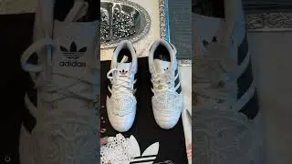 customising some adidas taekwondo's 😍🖤 #adidas #sneakers