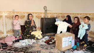 От распаковки посылки, отправленной из Великобритании, до трудностей сельской жизни в Иране.