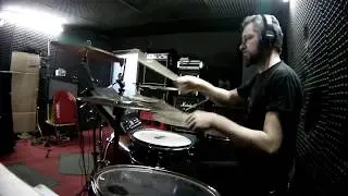 Drumming on elettro groovy 2