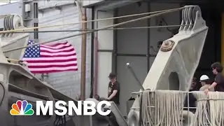 U.S. Navy ship arrives in Sudan to assist evacuation