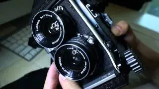 Mamiya C330F Twin Lens Reflex TLR Camera Medium Format with Cds Porrofinder