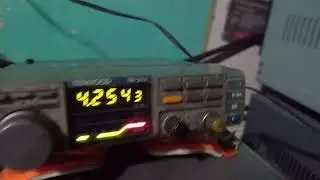 radio antik KENWOOD TM211