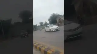 we are going to mehfooz shaheed park.